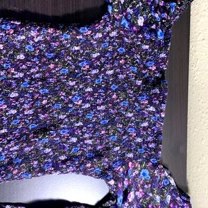 Floral off the shoulders cropped shirt